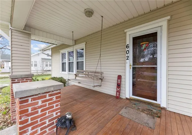 Photo 3 of Single family home for sale at 602 Oak St, Wellsville, KS 66092 | MLS# 2611928 | Listing updated on 2026-09-25