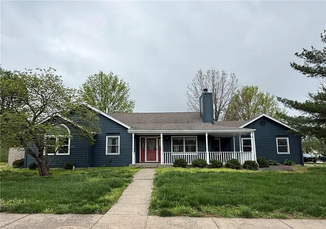 Photo 2 of Single family home for sale at 1729 S Maple St, Ottawa, KS 66067 | MLS# 2614332 | Listing updated on 2026-09-16