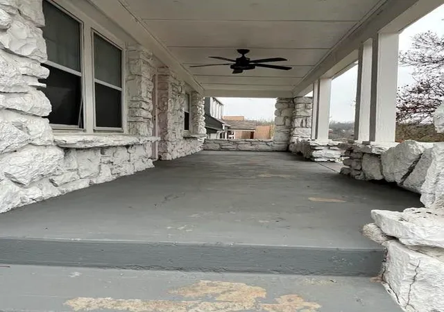 Photo 2 of Single family home for sale at 9321 E 15th Street, Independence, MO 64052 | MLS# 2615155 | Listing updated on 2026-09-16