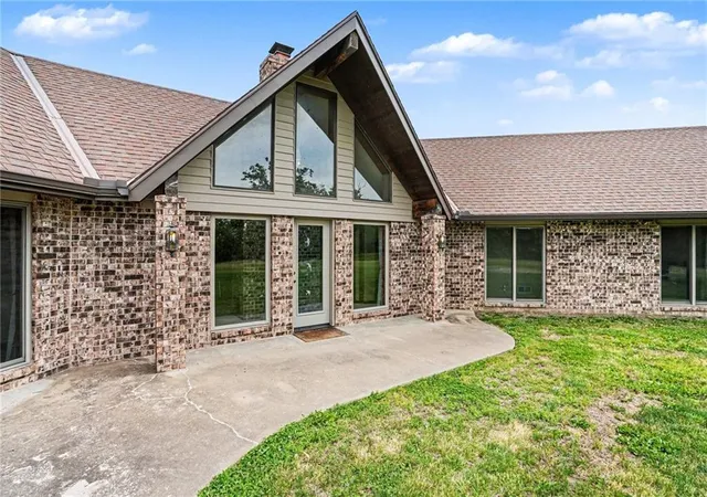 Photo 3 of Single family home for sale at 2946 SW 204th Street, Trimble, MO 64492 | MLS# 2622779 | Listing updated on 2026-10-04