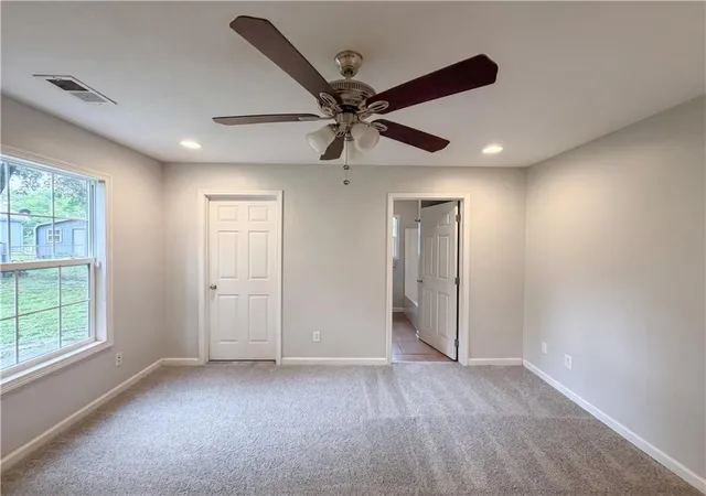 Photo 3 of Single family home for sale at 905 S Butler Ter, Harrisonville, MO 64701 | MLS# 2623413 | Listing updated on 2026-09-17