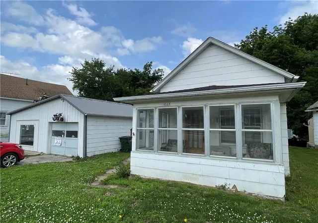 Photo 1 of Sale Pending at 2510 S 4th Street, Leavenworth, KS 66048 | MLS# 2623940 | Listing updated on 2026-09-17