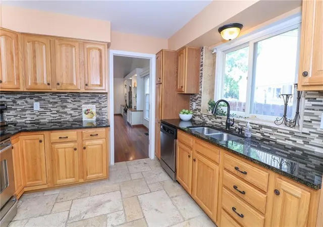 Photo 3 of Sale Pending at 2218 Condolea Ter, Leawood, KS 66209 | MLS# 2625153 | Listing updated on 2026-09-16