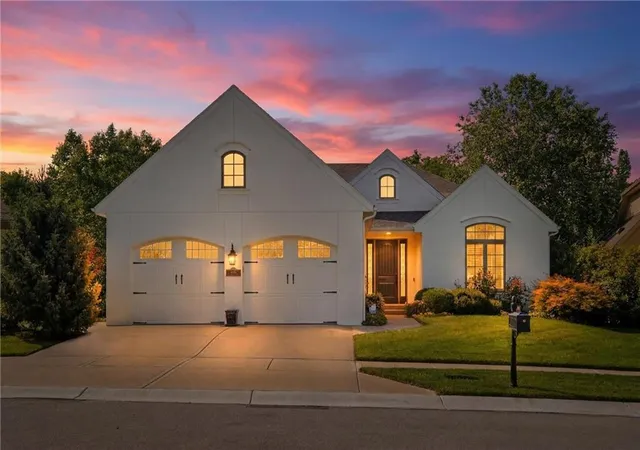 Photo 1 of Single family home for sale at 8430 N Donnelly Ct, Kansas City, MO 64157 | MLS# 2625592 | Listing updated on 2026-09-17