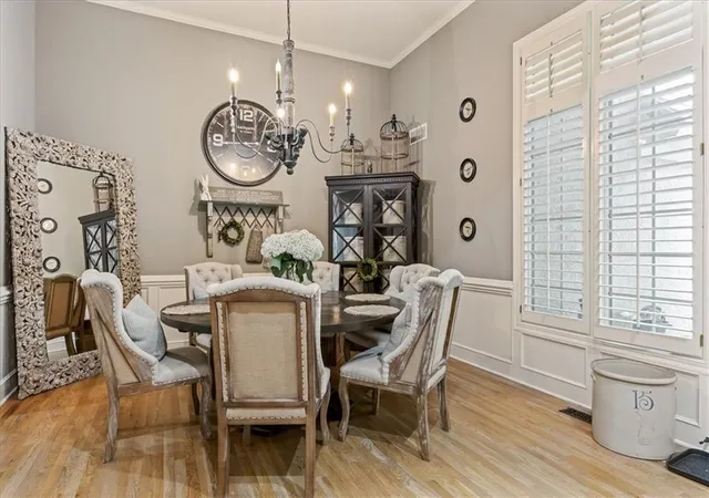 Photo 4 of House for sale at 11345 Granada Ct, Leawood, KS 66211 | MLS# 2625819 | Listing updated on 2026-09-17
