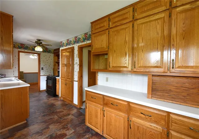 Photo 3 of Sale Pending at 9604 E 32nd Street, Independence, MO 64052 | MLS# 2626806 | Listing updated on 2026-09-16