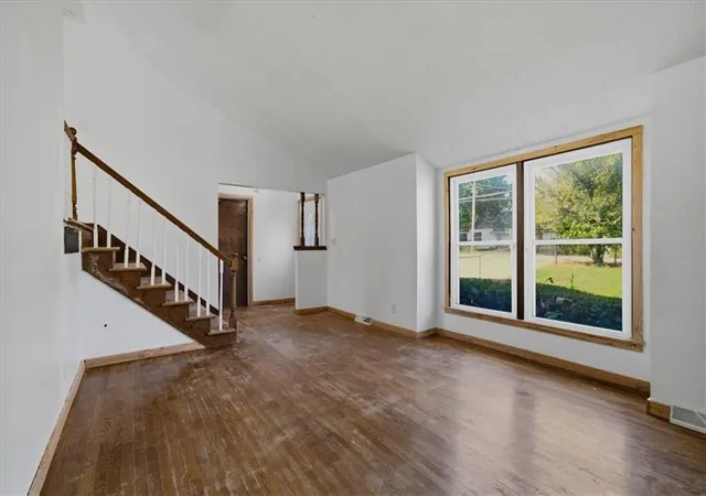 Photo 3 of Single family home for sale at 843 S 76th Street, Kansas City, KS 66111 | MLS# 2627140 | Listing updated on 2026-09-17