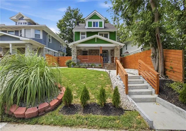 Photo 1 of Sale Pending at 3230 Bellefontaine Ave, Kansas City, MO 64128 | MLS# 2627470 | Listing updated on 2026-09-17