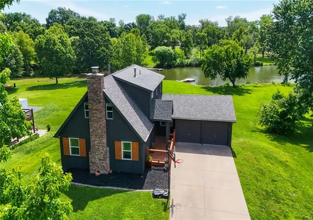 Photo 1 of Single family home for sale at 18629 Linwood Rd, Linwood, KS 66052 | MLS# 2628306 | Listing updated on 2026-09-16