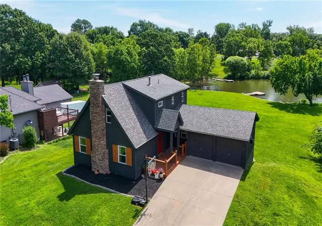 Photo 2 of Single family home for sale at 18629 Linwood Rd, Linwood, KS 66052 | MLS# 2628306 | Listing updated on 2026-09-16