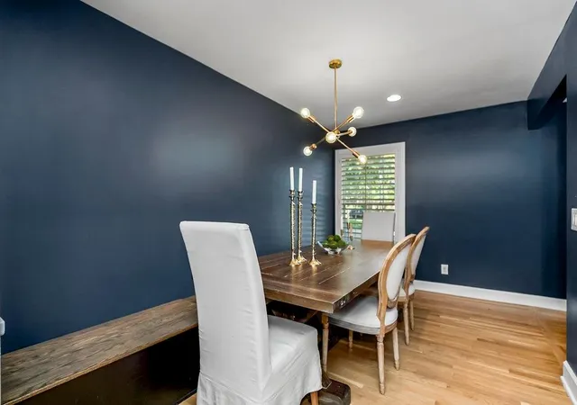 Photo 3 of Single family home for sale at 500 Avila Cir, Kansas City, MO 64114 | MLS# 2628649 | Listing updated on 2026-10-08