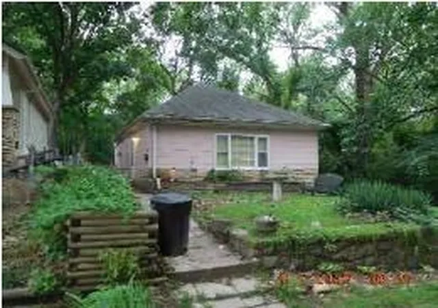Single family home for sale at 3833 Ruby Ave, Kansas City, KS 66106 | MLS# 2628902