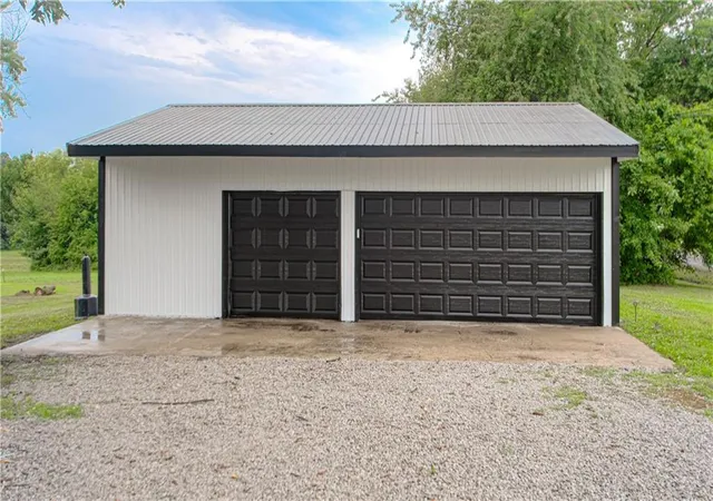 Photo 3 of Single family home for sale at 19807 NE 192nd Street, Holt, MO 64048 | MLS# 2629259 | Listing updated on 2026-10-08