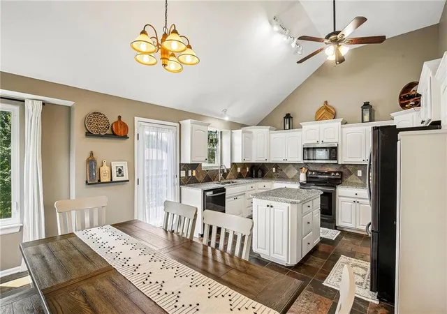 Photo 4 of Single family home for sale at 8005 NE 111th Street, Kansas City, MO 64157 | MLS# 2630642 | Listing updated on 2026-09-16