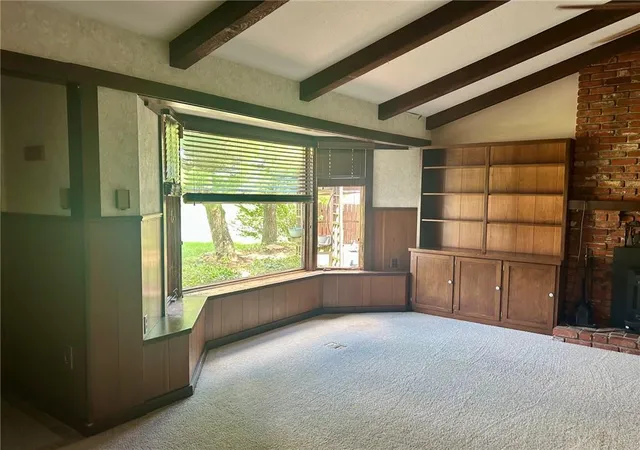 Photo 4 of Single family home for sale at 108 Crestview Dr, Parsons, KS 67357 | MLS# 2632144 | Listing updated on 2026-09-17