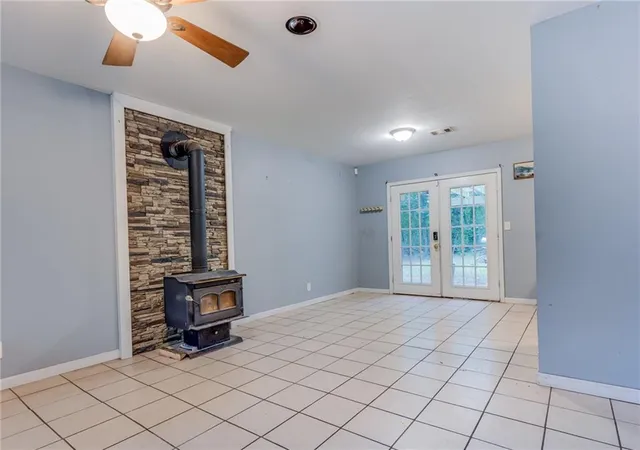 Photo 3 of Single family home for sale at 22 N Turner Ln, Lacygne, KS 66040 | MLS# 2632890 | Listing updated on 2026-10-12