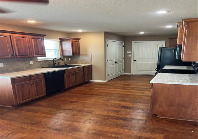 Photo 3 of House for sale at 1808 N Keenan St, Independence, MO 64058 | MLS# 2633278 | Listing updated on 2026-10-14