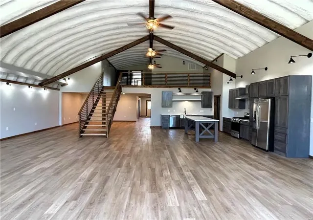 Photo 1 of Single family home for sale at 1105 Vine St, Macon, MO 63552 | MLS# 2634137 | Listing updated on 2026-09-25