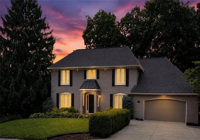 Photo 1 of Single family home for sale at 1340 Camelot Dr, Liberty, MO 64068 | MLS# 2634201 | Listing updated on 2026-09-18