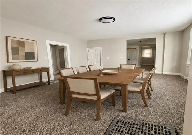 Photo 3 of Single family home for sale at 3611 Park Ave, Kansas City, MO 64109 | MLS# 2634499 | Listing updated on 2026-09-17