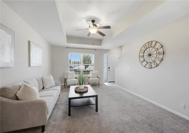 Photo 4 of Single family home for sale at 408 Sunflower Dr, Raymore, MO 64083 | MLS# 2634634 | Listing updated on 2026-09-16