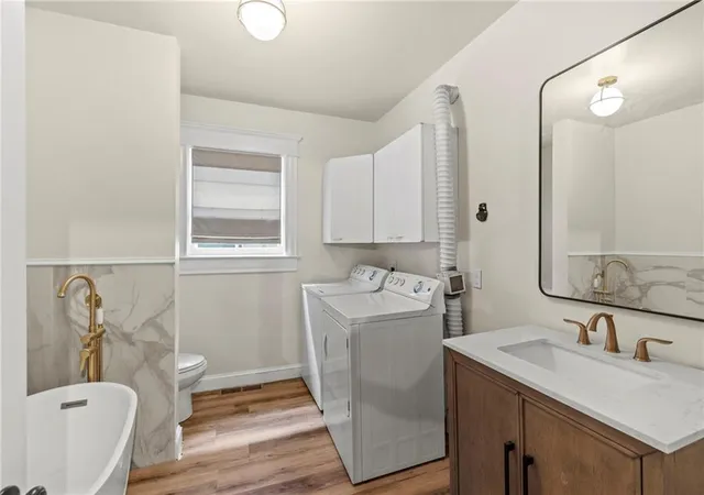 Photo 3 of Single family home for sale at 3027 Charlotte St, Kansas City, MO 64109 | MLS# 2635181 | Listing updated on 2026-09-17