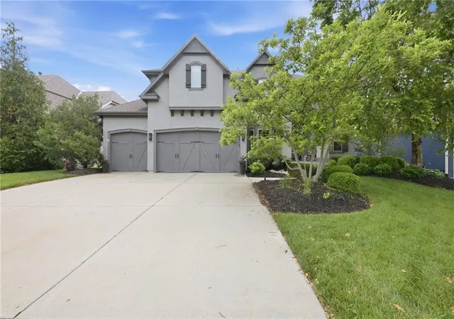 Photo 1 of Single family home for sale at 24913 W 98th Street, Lenexa, KS 66227 | MLS# 2637227 | Listing updated on 2026-10-10