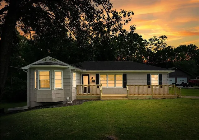 Single family home for sale at 3605 S Norwood Ave, Independence, MO 64052 | MLS# 2637430