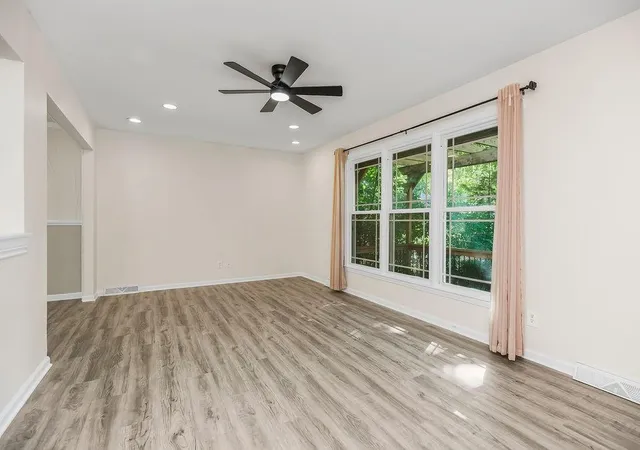 Photo 4 of Single family home for sale at 13303 Donnelly Ave, Grandview, MO 64030 | MLS# 2638221 | Listing updated on 2026-09-17