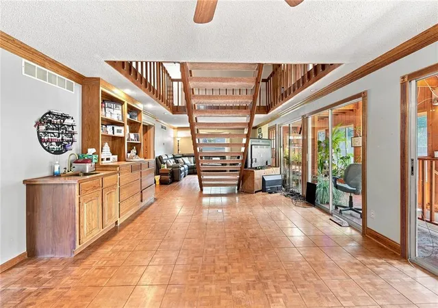 Photo 3 of Single family home for sale at 1322 S Kings Hwy, Independence, MO 64055 | MLS# 2638629 | Listing updated on 2026-10-05