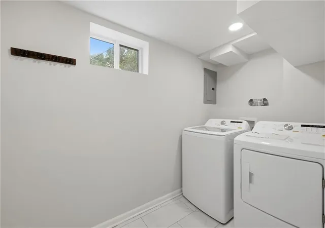Photo 4 of Single family home for sale at 7918 E 117Th St, Kansas City, MO 64134 | MLS# 2638636 | Listing updated on 2026-10-18