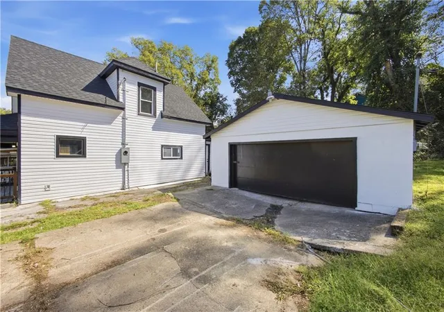 Photo 2 of Single family home for sale at Haskell Ave, Kansas City, KS 66104 | MLS# 2638799 | Listing updated on 2026-09-18