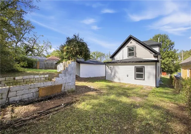 Photo 4 of Single family home for sale at Haskell Ave, Kansas City, KS 66104 | MLS# 2638799 | Listing updated on 2026-09-18