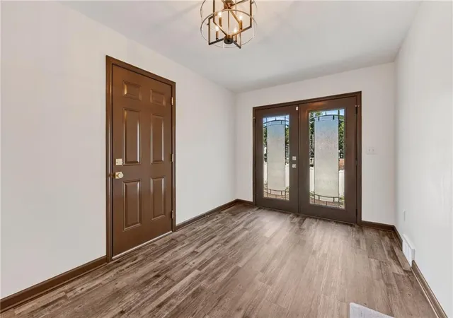 Photo 4 of Single family home for sale at 12204 E 46Th Ter S, Independence, MO 64055 | MLS# 2639057 | Listing updated on 2026-09-17