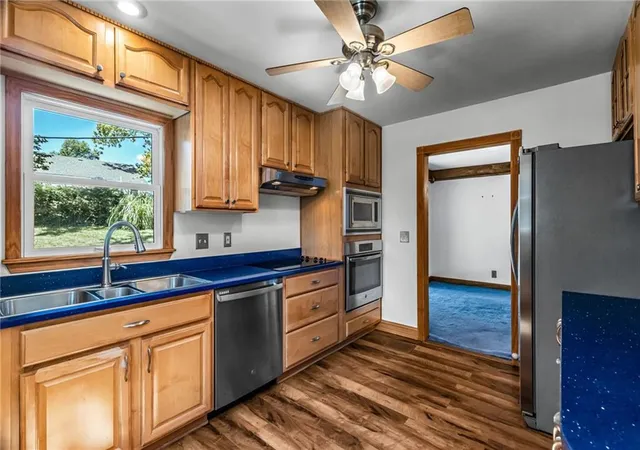 Photo 2 of Single family home for sale at 5530 N Spruce Ave, Kansas City, MO 64119 | MLS# 2639348 | Listing updated on 2026-09-17
