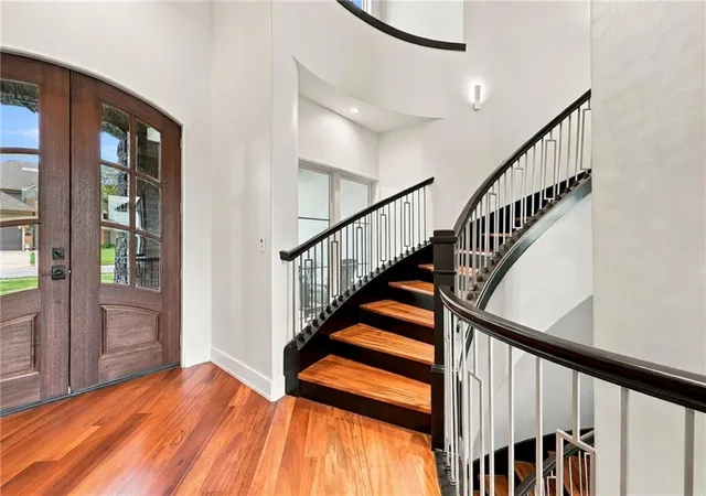 Photo 2 of Mansion for sale at 10239 N Kansas Ave, Kansas City, MO 64155 | MLS# 2639356 | Listing updated on 2026-10-18