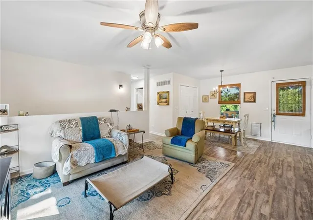 Photo 3 of Sale Pending at 408 N Water St, Liberty, MO 64068 | MLS# 2639640 | Listing updated on 2026-09-29