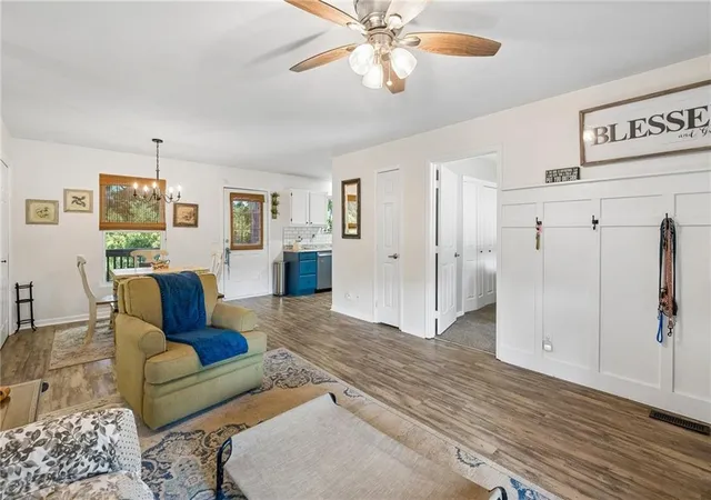 Photo 4 of Sale Pending at 408 N Water St, Liberty, MO 64068 | MLS# 2639640 | Listing updated on 2026-09-29