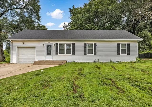 Photo 1 of Single family home for sale at 506 E 165th Street, Belton, MO 64012 | MLS# 2640118 | Listing updated on 2026-09-16