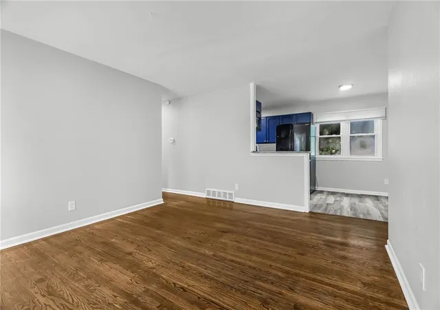 Photo 3 of Single family home for sale at 604 W 38th Street, Independence, MO 64050 | MLS# 2640122 | Listing updated on 2026-09-16