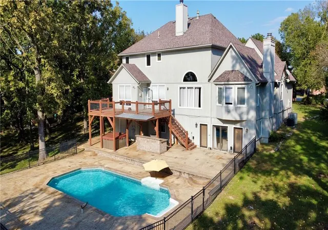 Photo 2 of Single family home for sale at 1515 Sugarland Pkwy, Pleasant Hill, MO 64080 | MLS# 2640273 | Listing updated on 2026-09-18