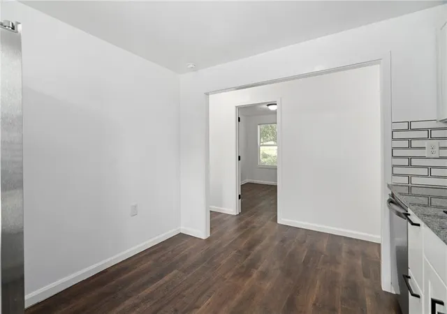 Photo 3 of House for sale at 2909 Topping Ave, Kansas City, MO 64129 | MLS# 2640325 | Listing updated on 2026-10-07