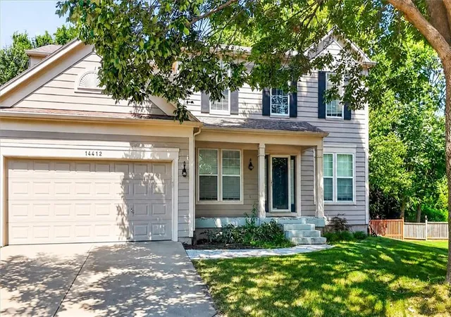 Photo 3 of Single family home for sale at 14412 W 139th Terrace, Olathe, KS 66062 | MLS# 2640387 | Listing updated on 2026-09-23