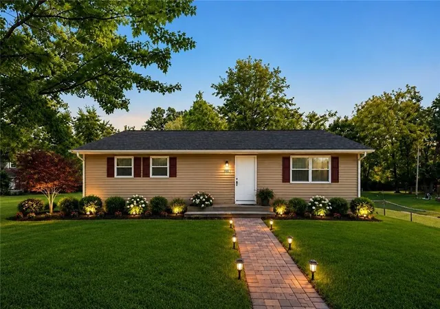 Photo 4 of Sale Pending at 307 E 165th Street, Belton, MO 64012 | MLS# 2640473 | Listing updated on 2026-09-09
