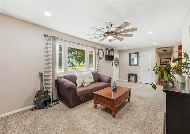 Photo 3 of Sale Pending at 98 E Beulah St, Garden City, MO 64747 | MLS# 2640665 | Listing updated on 2026-09-30