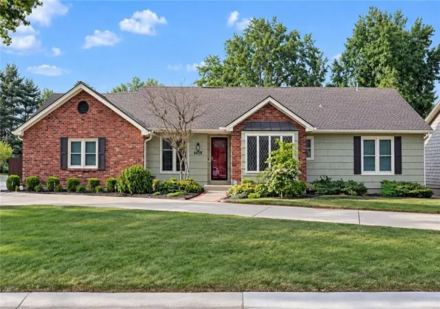 Photo 2 of Sale Pending at 6658 Dearborn Dr, Mission, KS 66202 | MLS# 2641082 | Listing updated on 2026-09-23