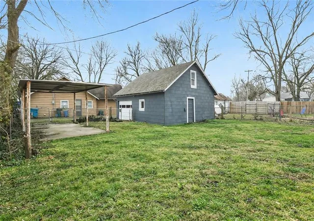 Photo 15 of Single family home for sale at 209 Brown Ave, Osawatomie, KS 66064 | MLS# 2641125 | Listing updated on 2026-09-25