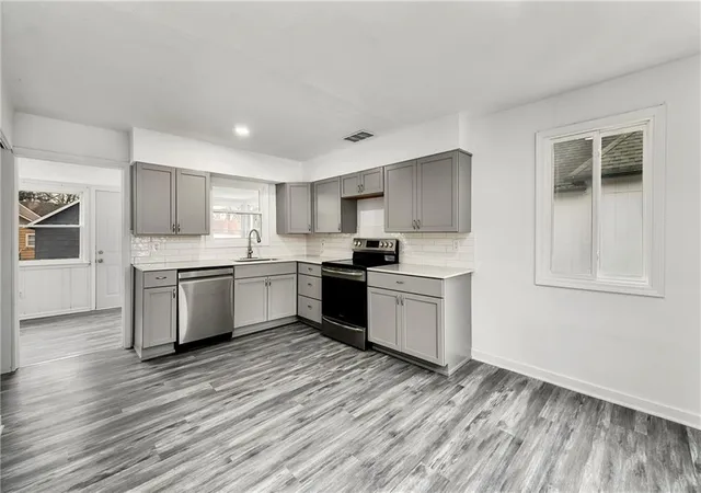 Photo 4 of Single family home for sale at 209 Brown Ave, Osawatomie, KS 66064 | MLS# 2641125 | Listing updated on 2026-09-25