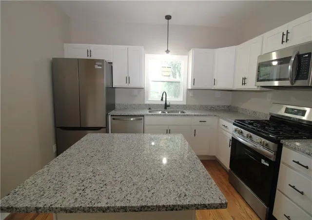 Photo 3 of Single family home for sale at 2510 S 19th Street, Saint Joseph, MO 64503 | MLS# 2641629 | Listing updated on 2026-09-16