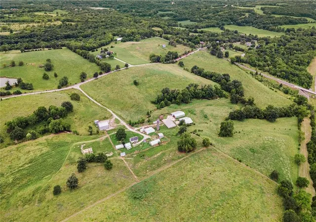 Photo 1 of Single family home for sale at 13920 Kansas Ave, Bonner Springs, KS 66012 | MLS# 2642116 | Listing updated on 2026-09-17